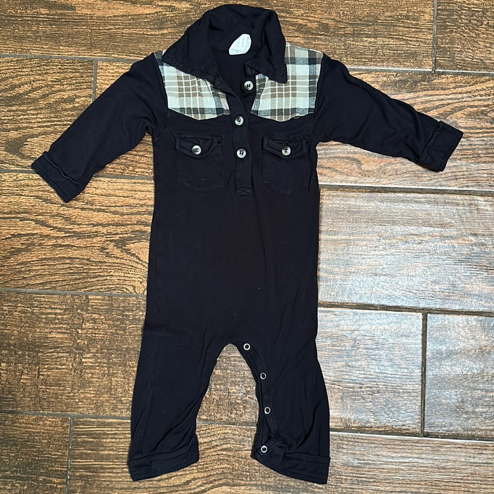 Kate Quinn Long sleeve romper